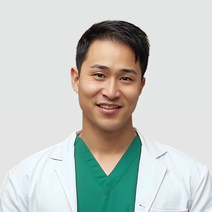 Headshot of Dr. Halland Chen, M.D.